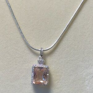 Elegant Pink Pendant Necklace